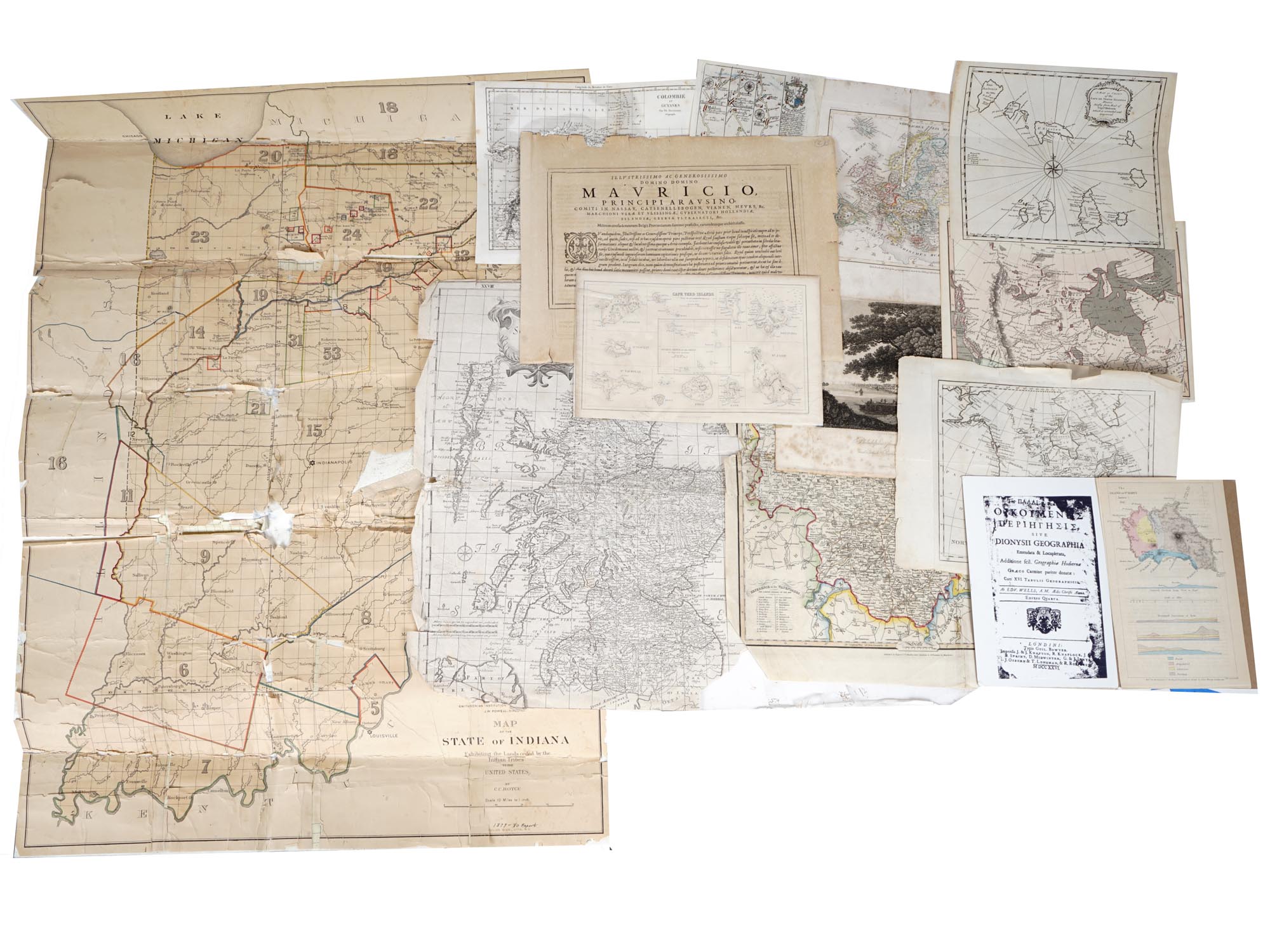 COLLECTION OF ANTIQUE PRINTED MAPS AND ENGRAVING PIC-2